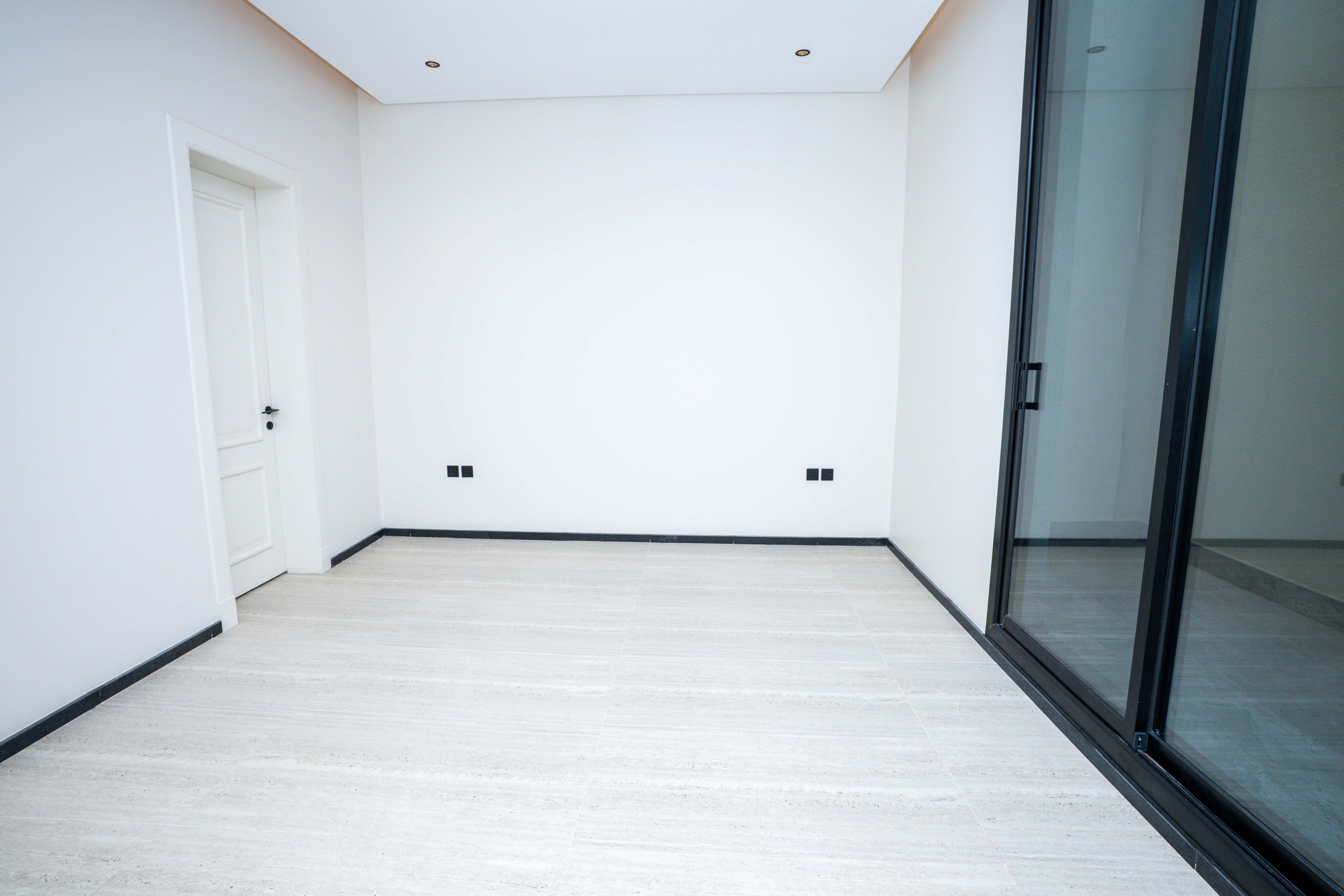 D1 - Image 8